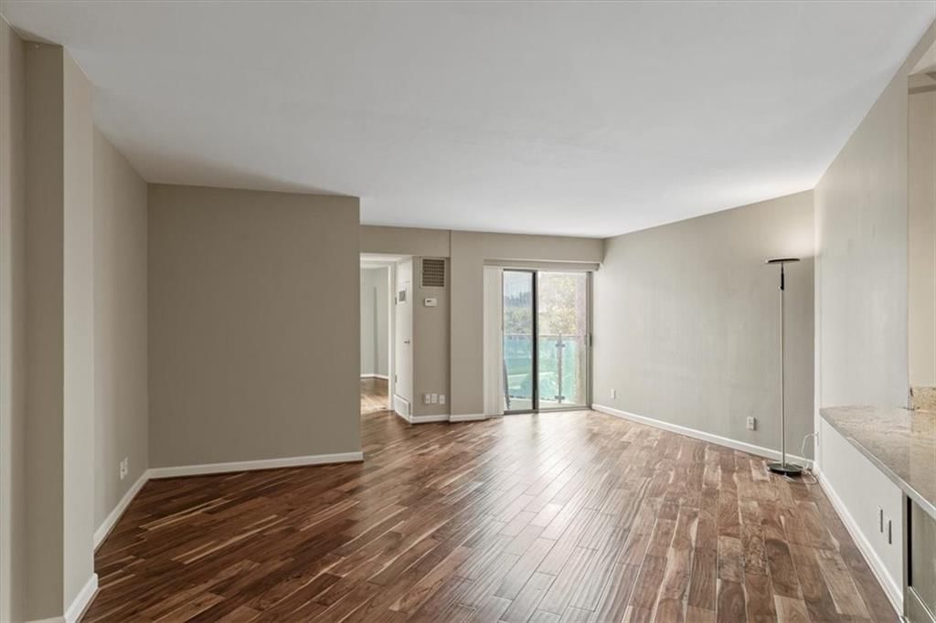 3838 Rainbow Boulevard — photo 3