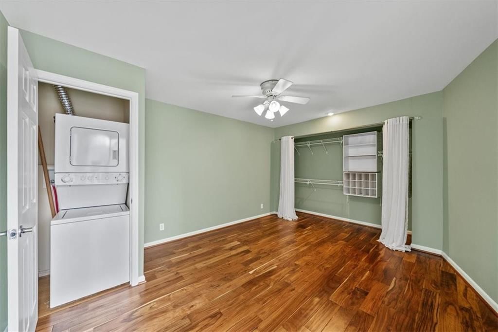 3838 Rainbow Boulevard — photo 11