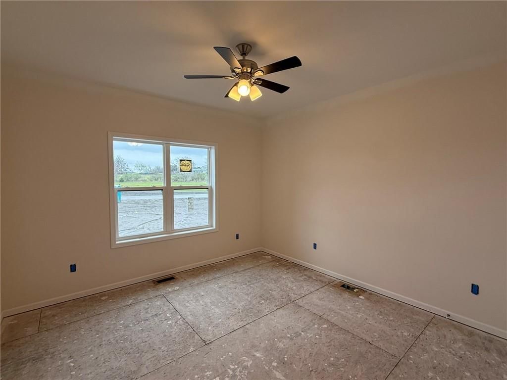 1007 George Court — photo 7