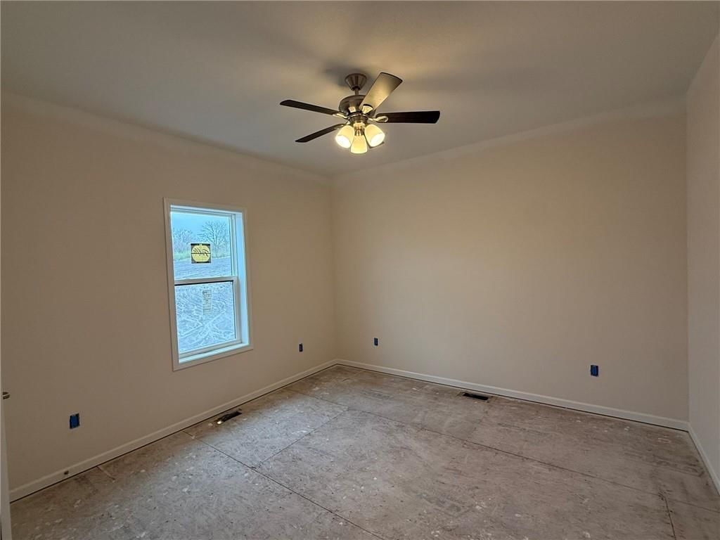 1007 George Court — photo 8