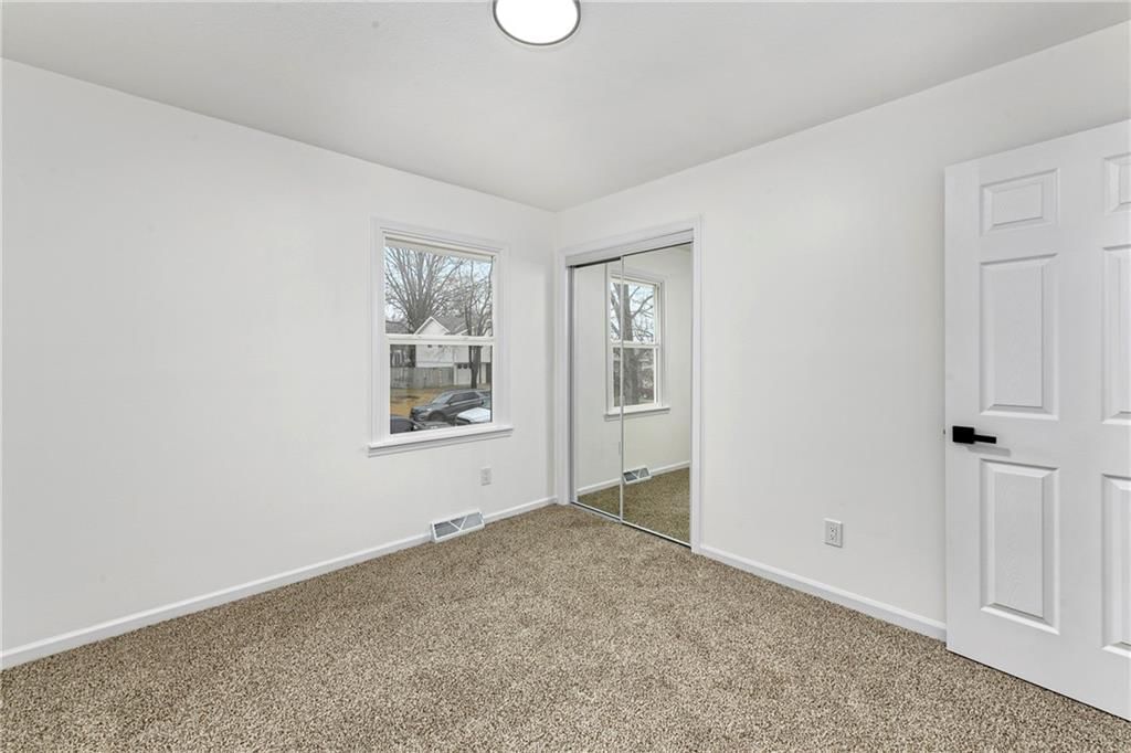 1206 SW Mission Place — photo 16