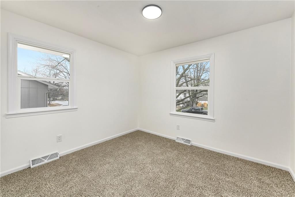 1206 SW Mission Place — photo 22