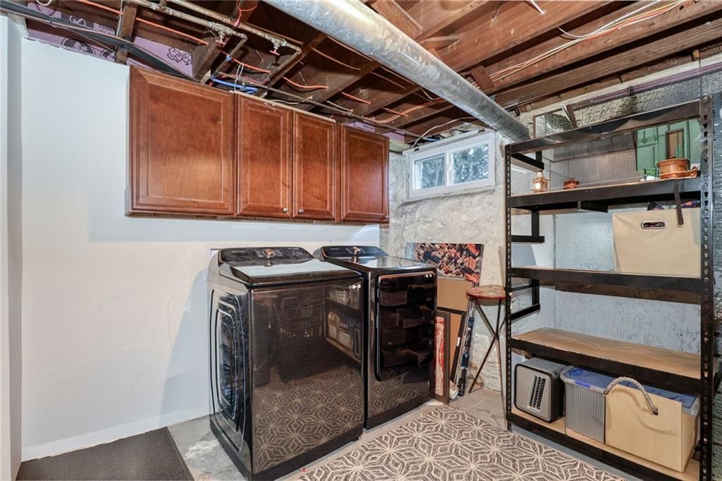 4921 Bell Street — photo 37