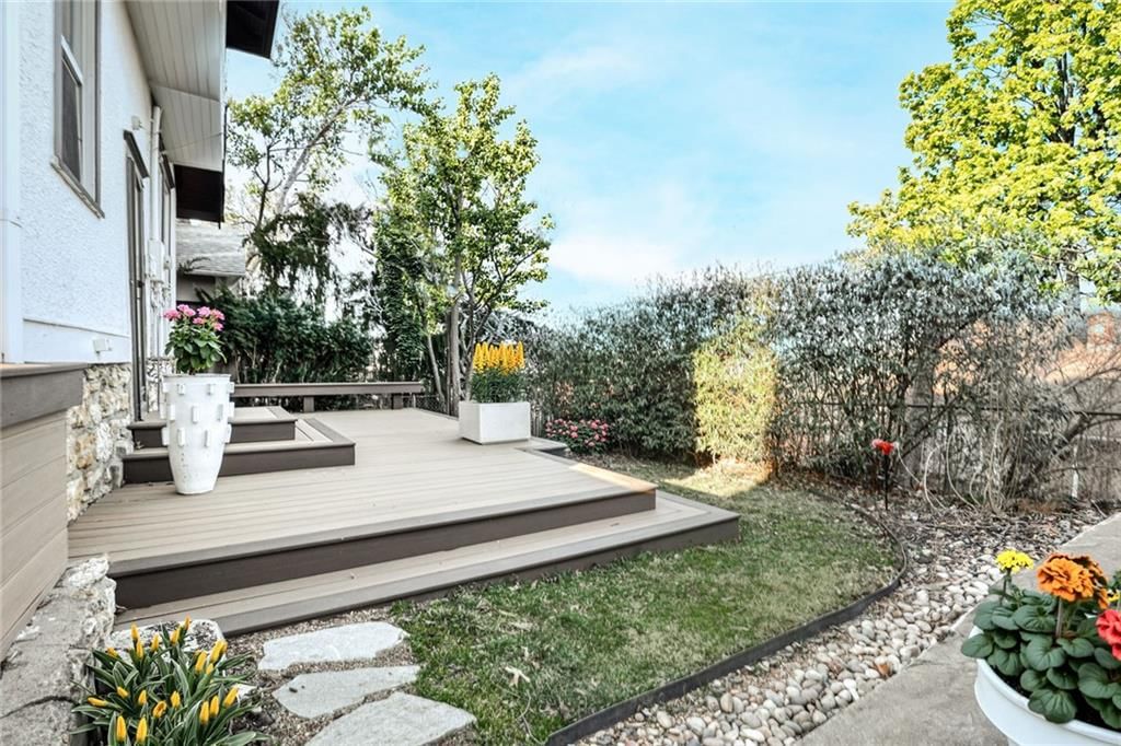 4921 Bell Street — photo 38