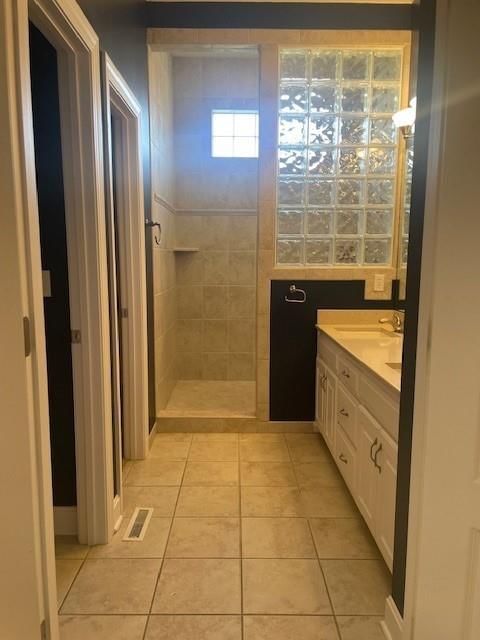 7302 W 157th Terrace — photo 11