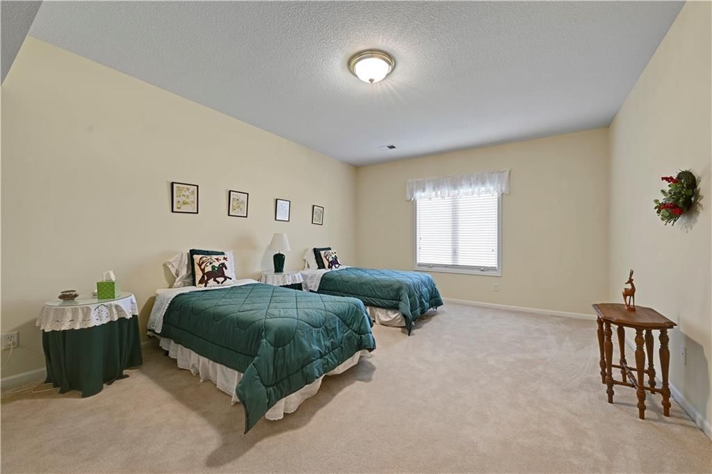 5708 NW 110th Court — photo 35
