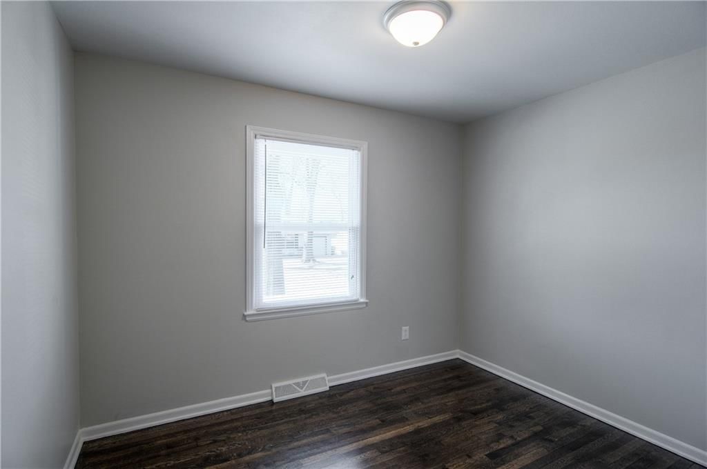 15300 E 36th Terrace S — photo 17