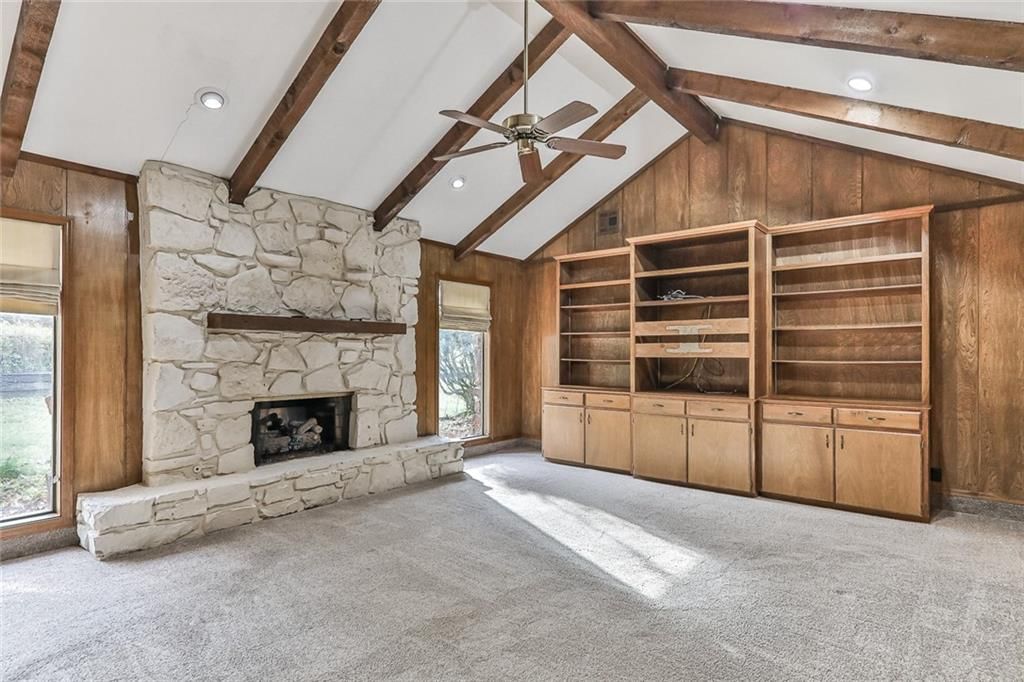1301 Crestwood Drive — photo 21