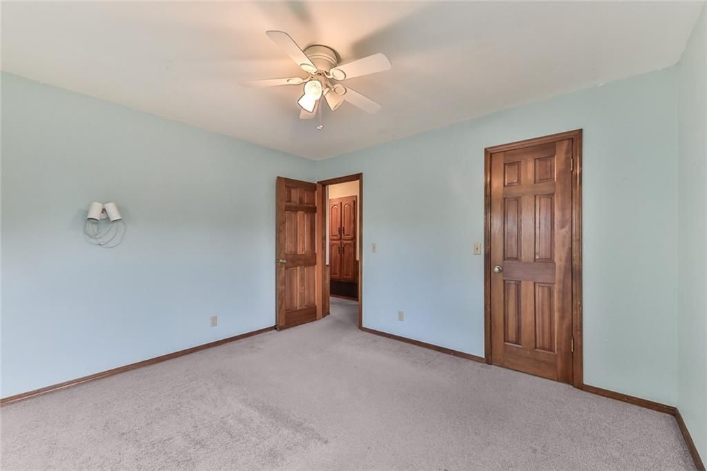 1301 Crestwood Drive — photo 28