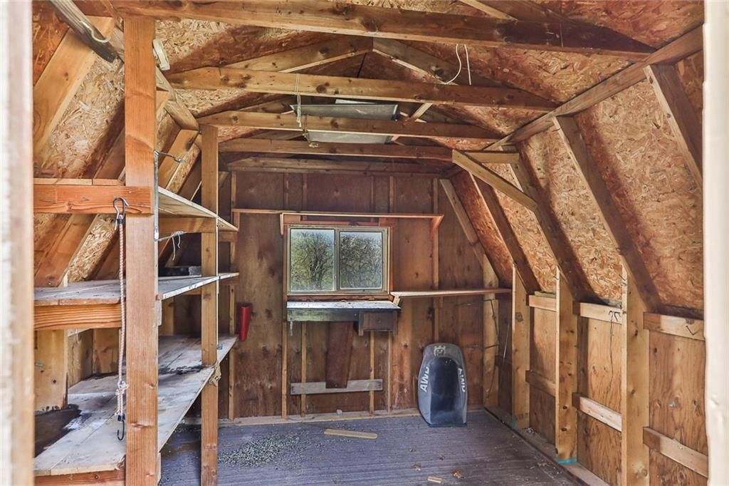 1301 Crestwood Drive — photo 38