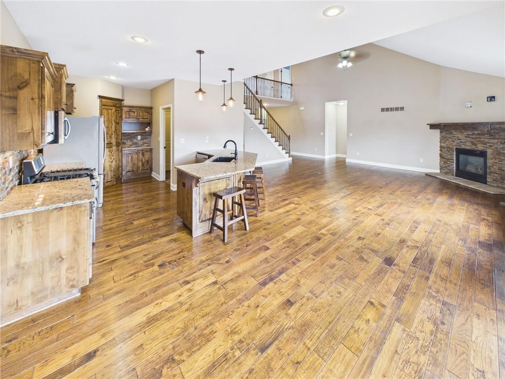 1230 Hillmann Lane — photo 8