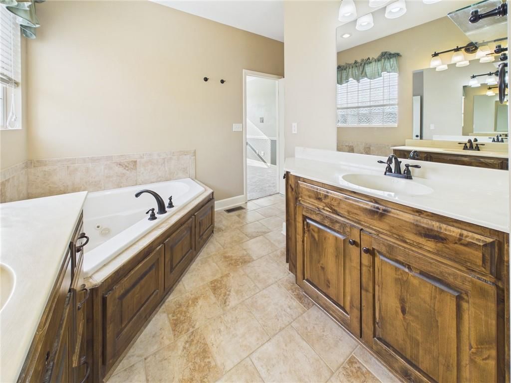 1230 Hillmann Lane — photo 20