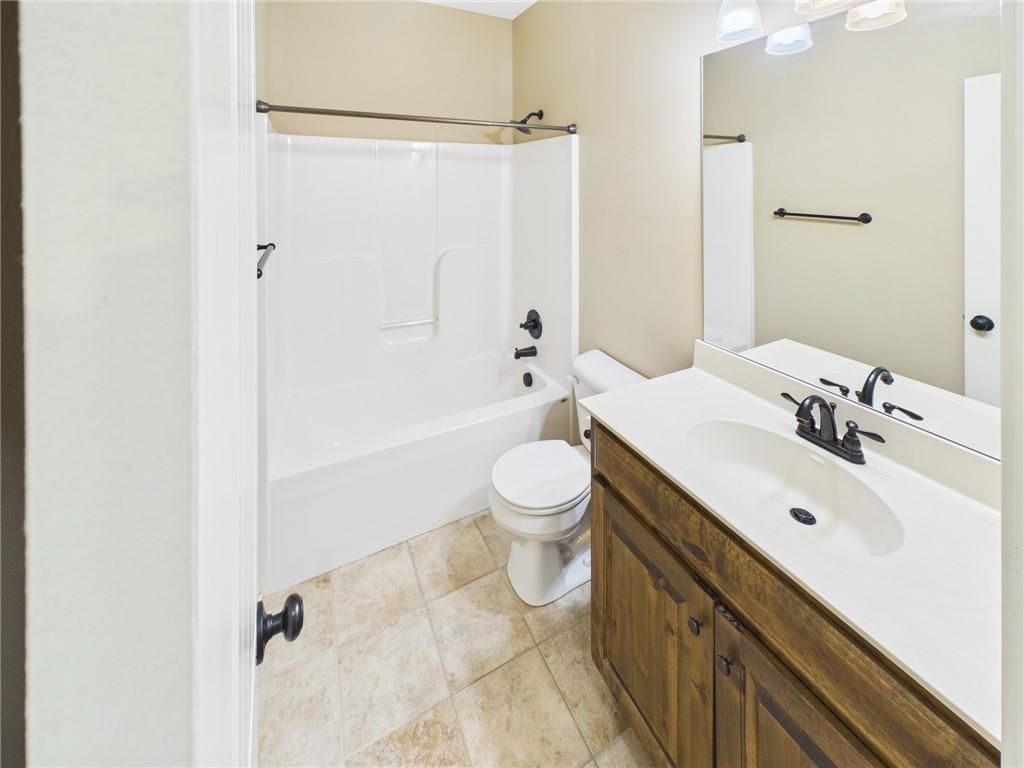 1230 Hillmann Lane — photo 25