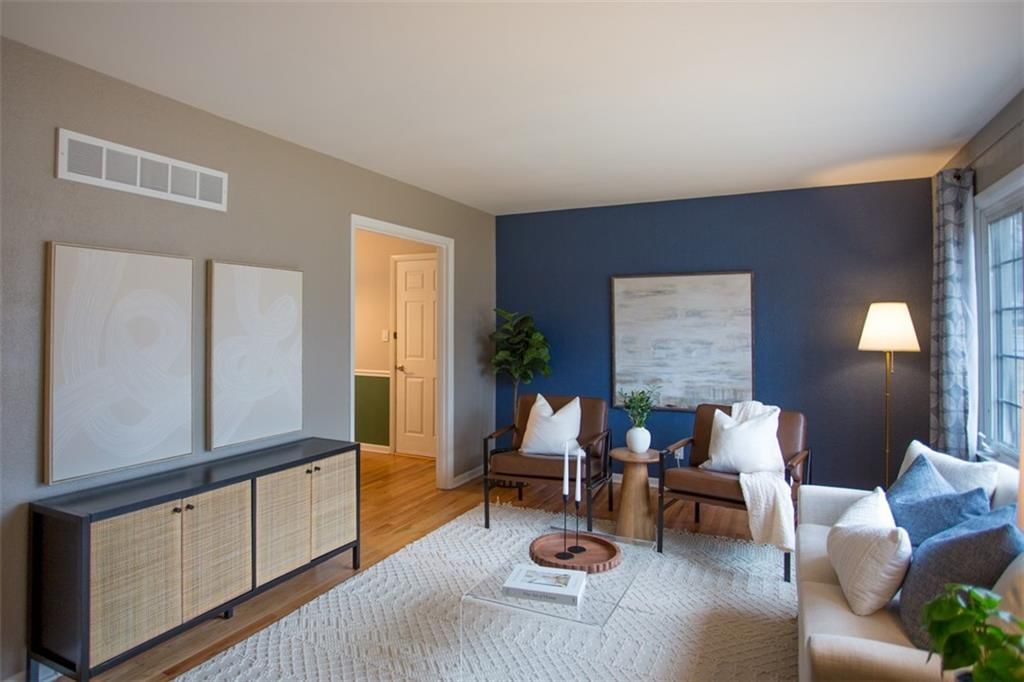 9706 HAYES Drive — photo 4