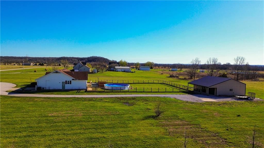 21730 Taylor Road — photo 4