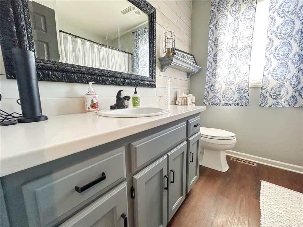 21730 Taylor Road — photo 40