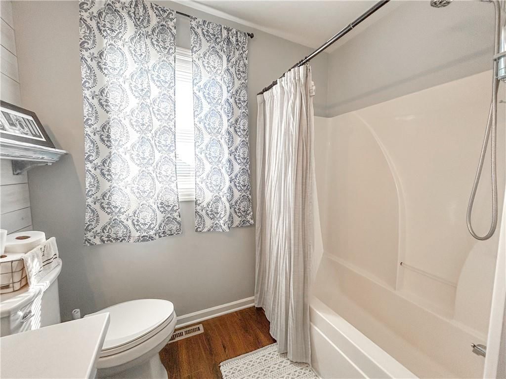 21730 Taylor Road — photo 42