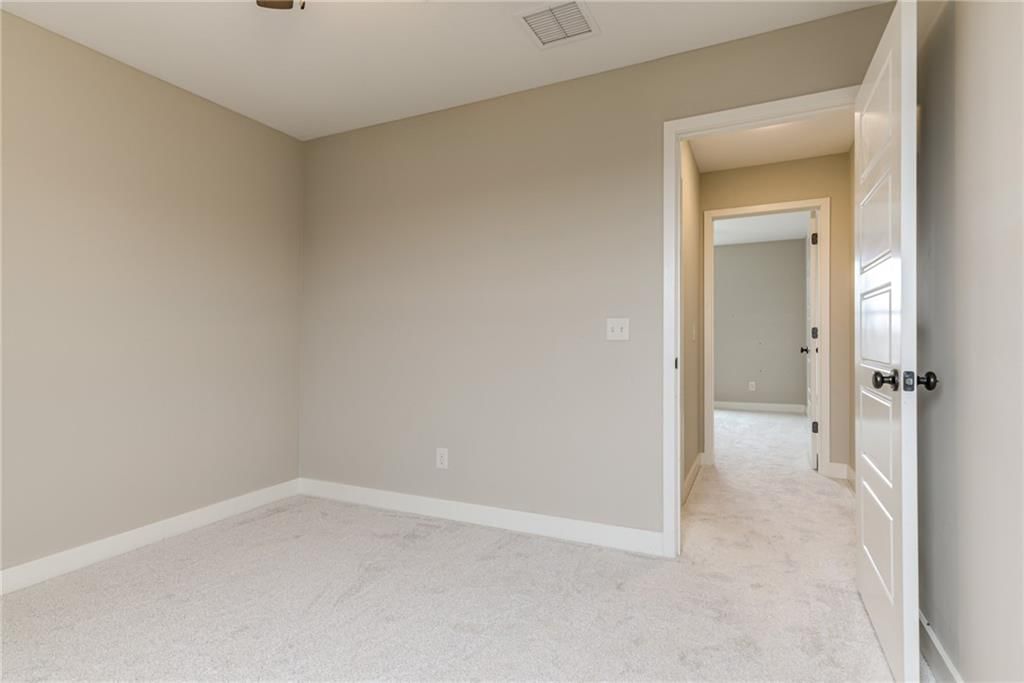 9735 N Elm Street — photo 38