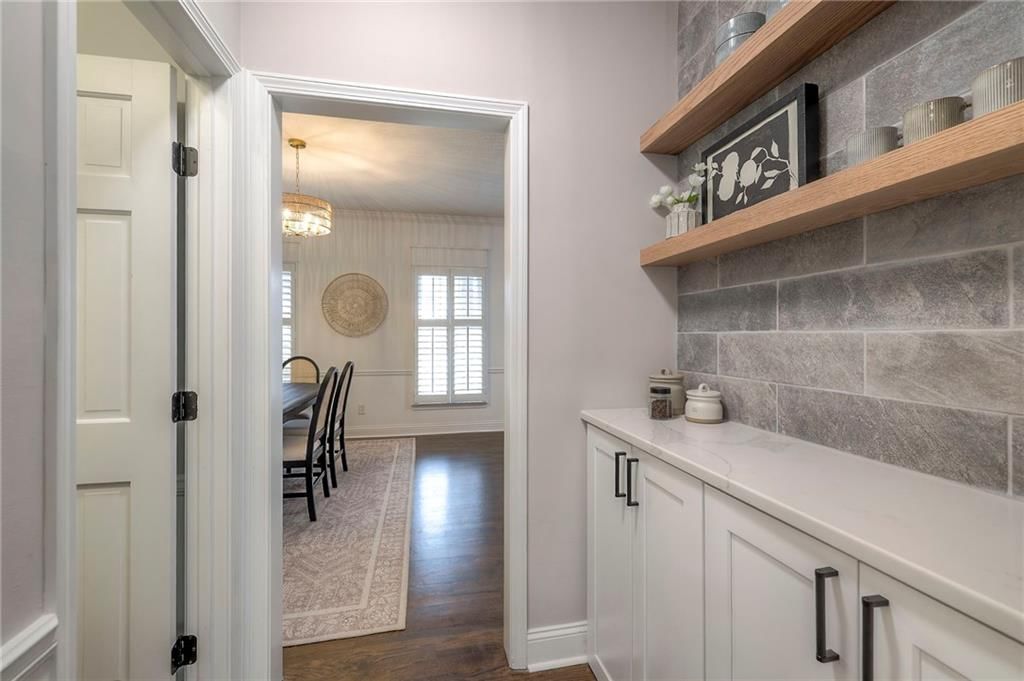 12113 Cherokee Street — photo 15
