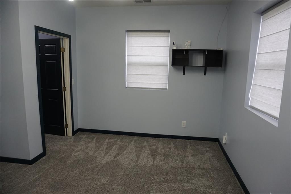 585 NW 500 Road — photo 23