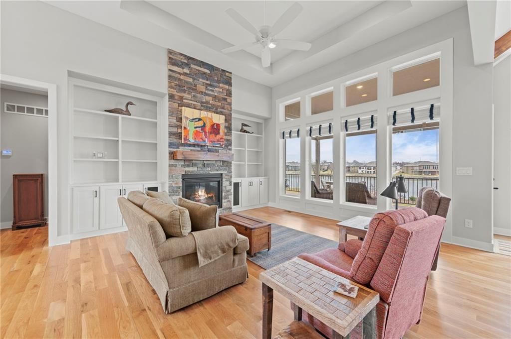 4313 Lakeshore Drive — photo 8
