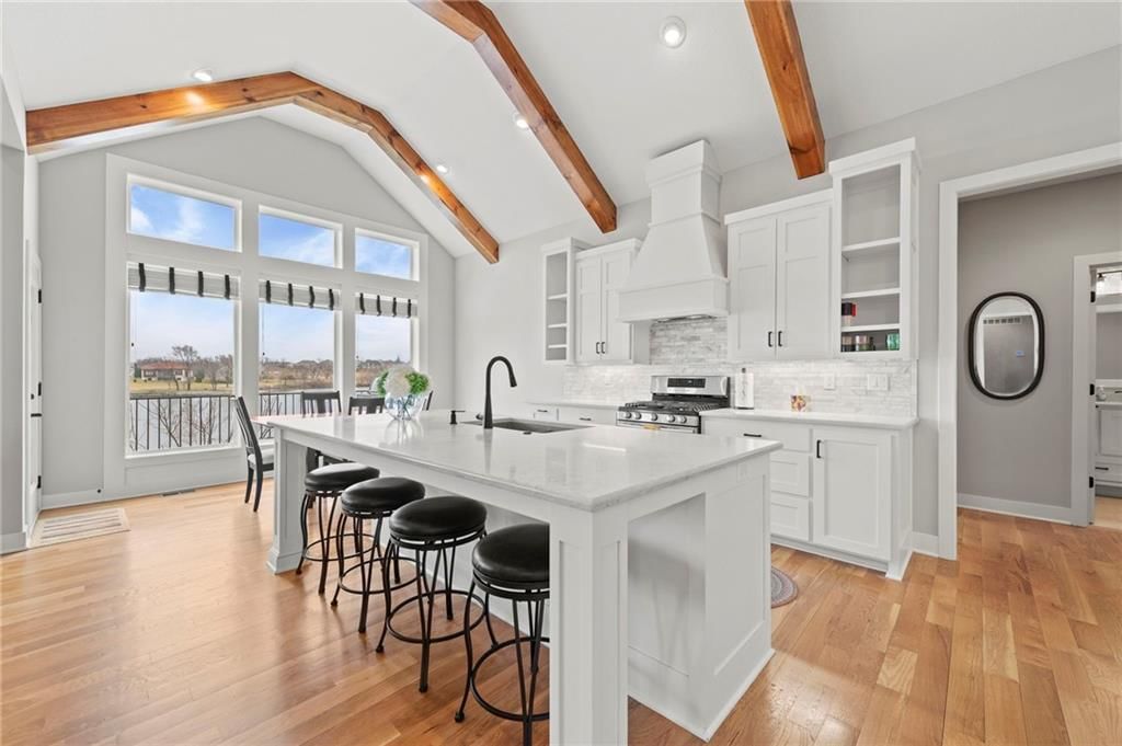4313 Lakeshore Drive — photo 9