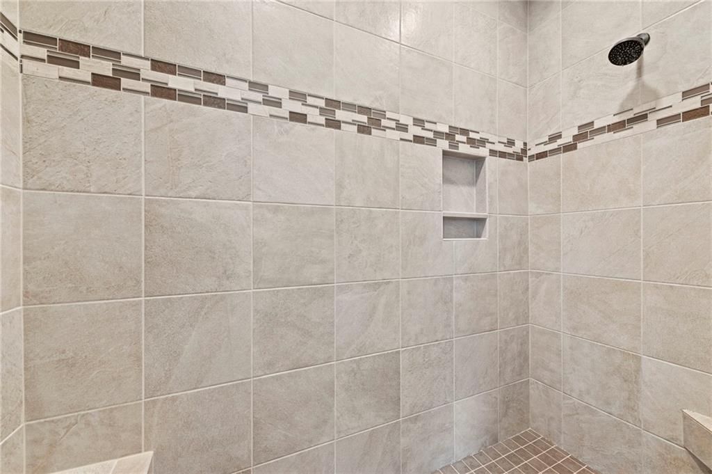 4313 Lakeshore Drive — photo 20