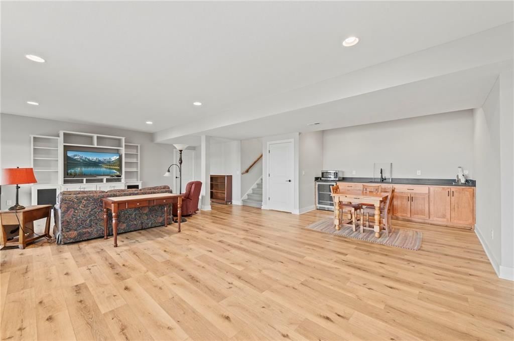 4313 Lakeshore Drive — photo 30