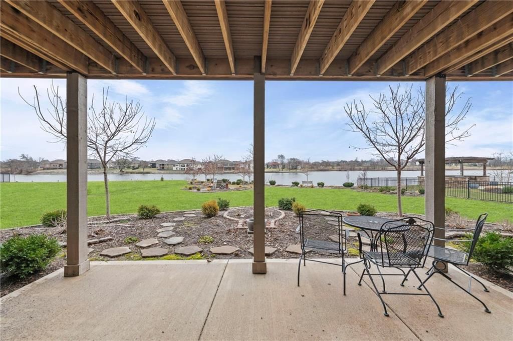 4313 Lakeshore Drive — photo 44