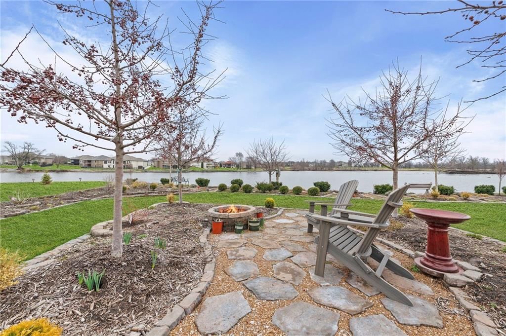 4313 Lakeshore Drive — photo 45