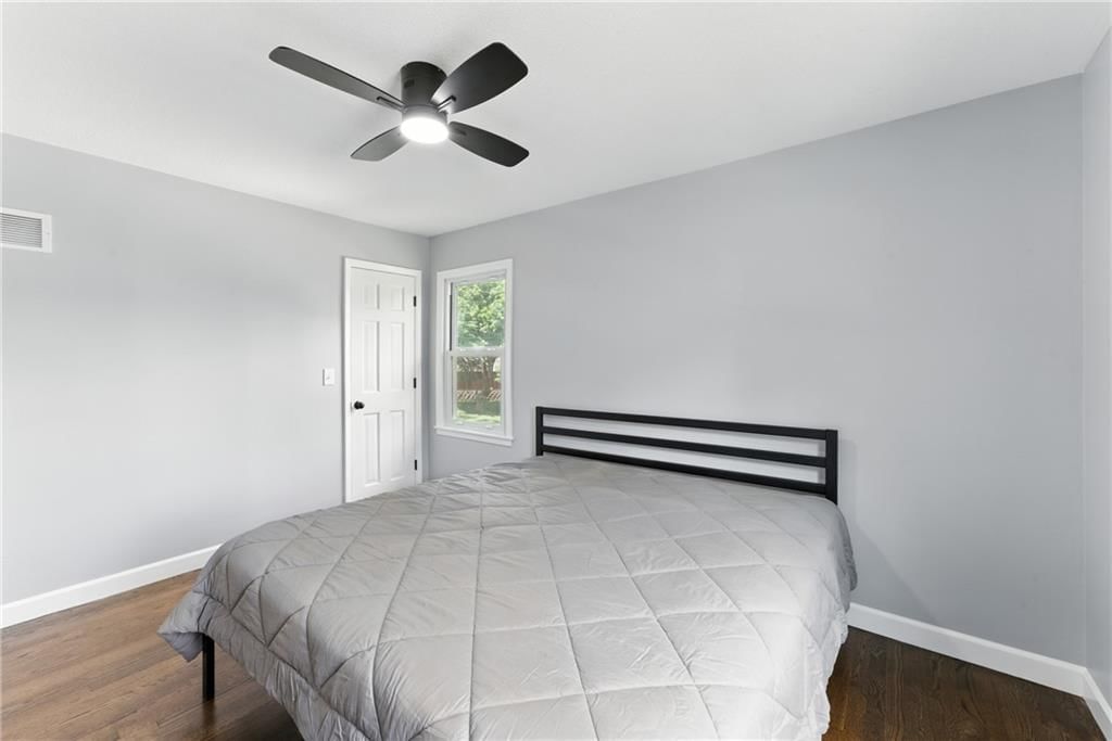 9916 Floyd Street — photo 23