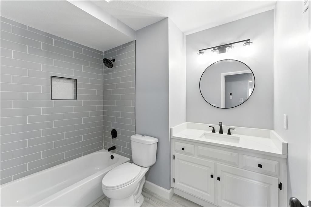 9916 Floyd Street — photo 26