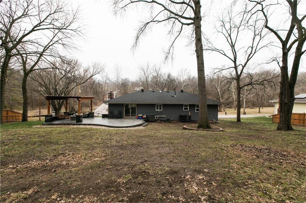 12108 NW 66th Street — photo 2