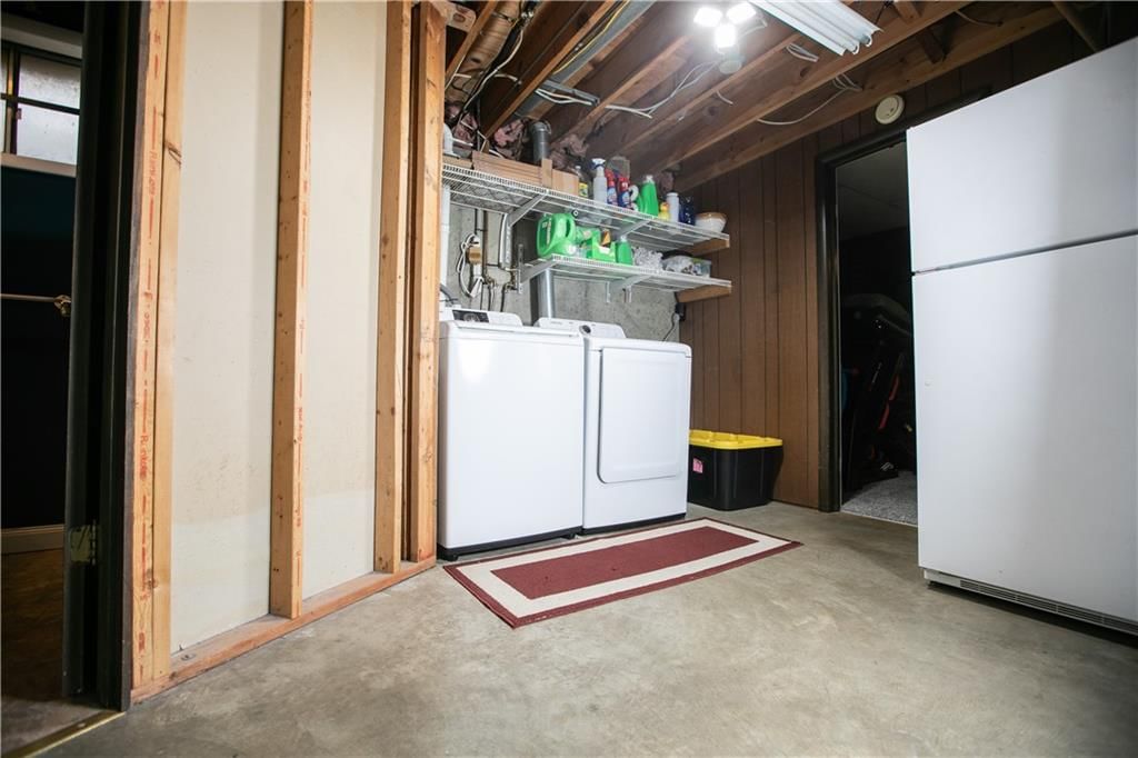 12108 NW 66th Street — photo 33