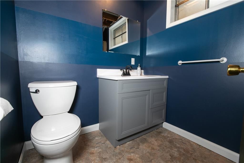 12108 NW 66th Street — photo 34