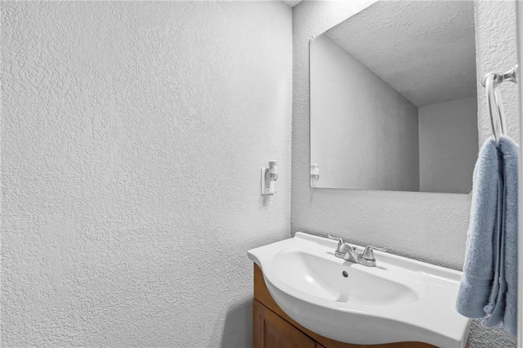 317 Monroe Avenue — photo 20