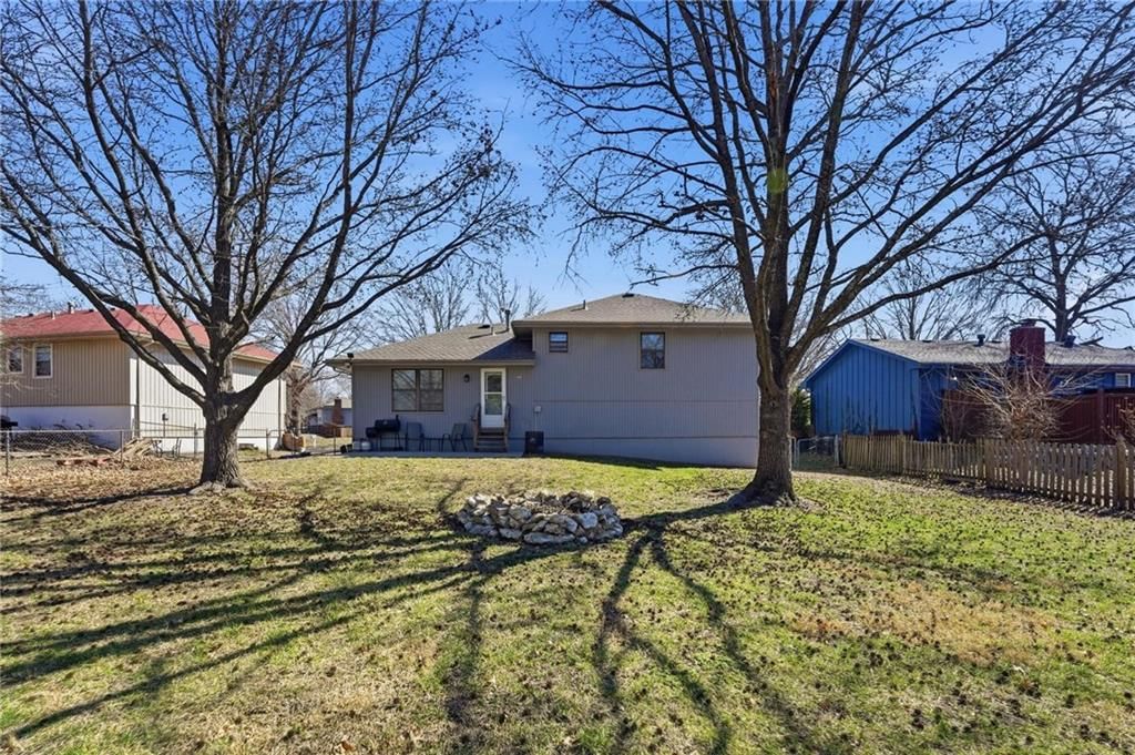 317 Monroe Avenue — photo 22