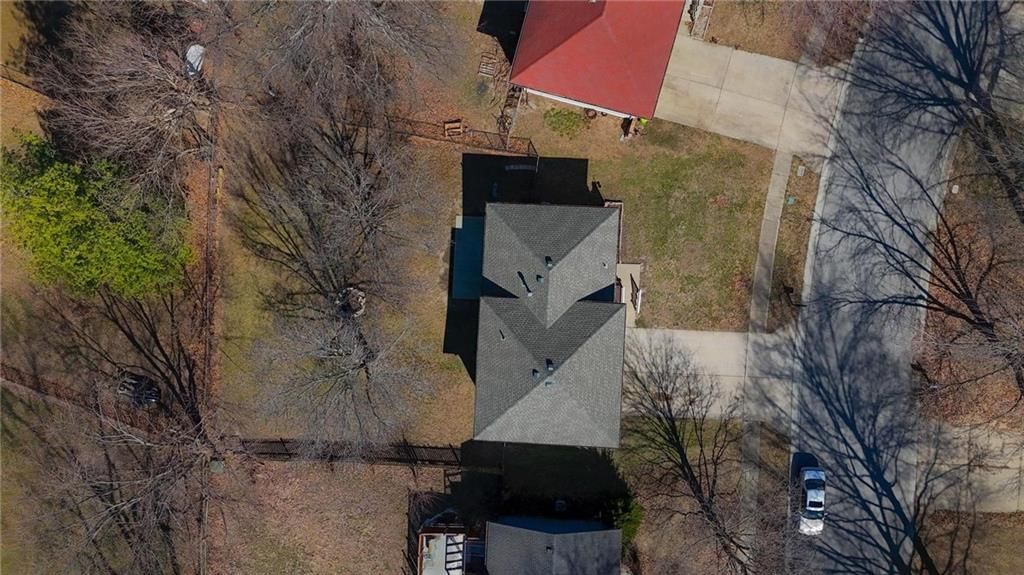 317 Monroe Avenue — photo 27