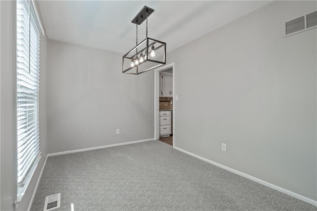 14621 W 89th Street — photo 10