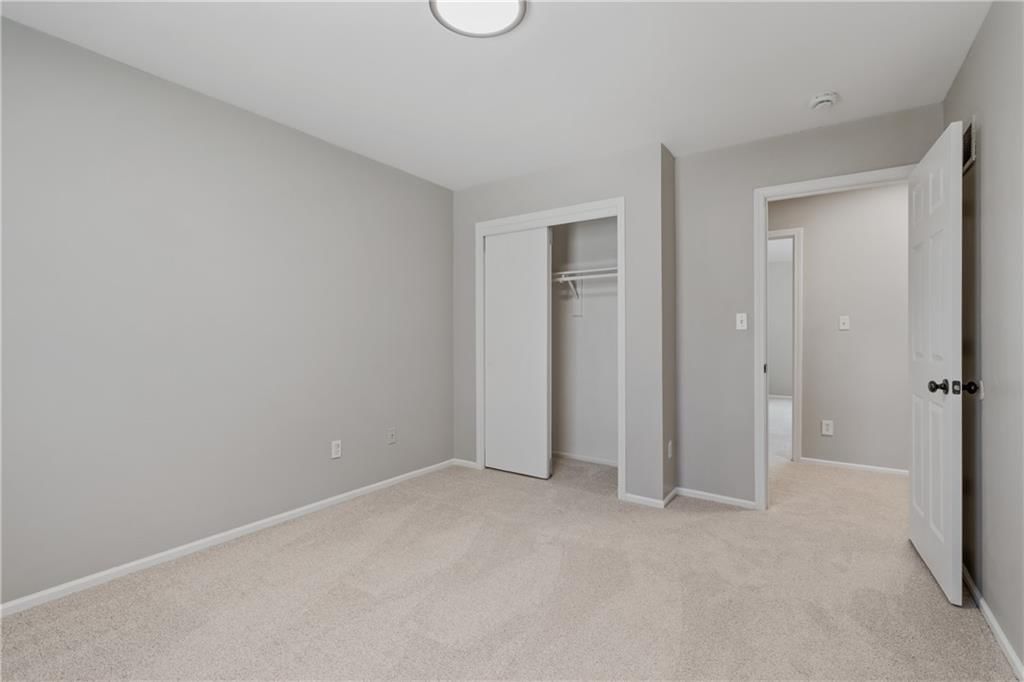 14621 W 89th Street — photo 32