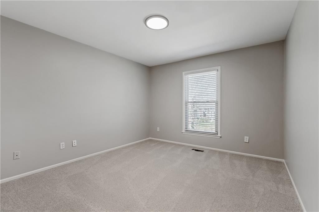 14621 W 89th Street — photo 33