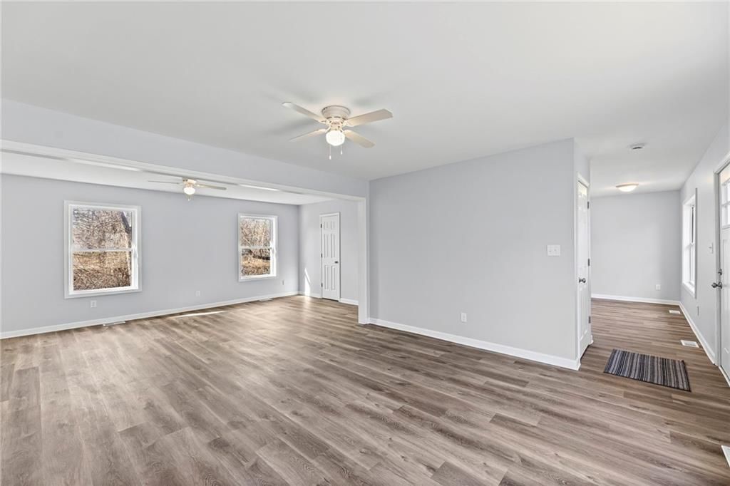 728 N Fuller Street — photo 5