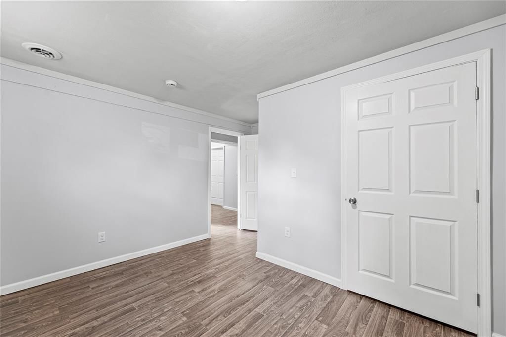 728 N Fuller Street — photo 20