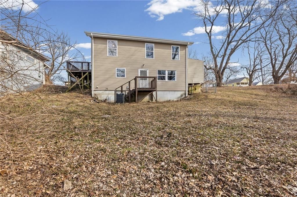 728 N Fuller Street — photo 28