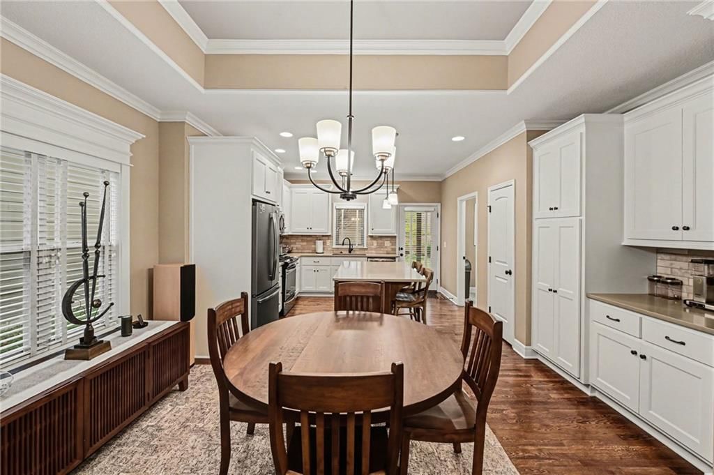 8554 Barstow Street — photo 12