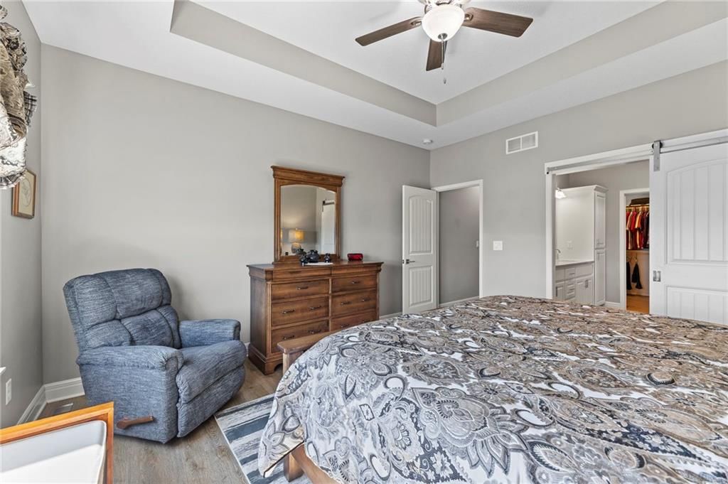 925 N Willow Court — photo 22