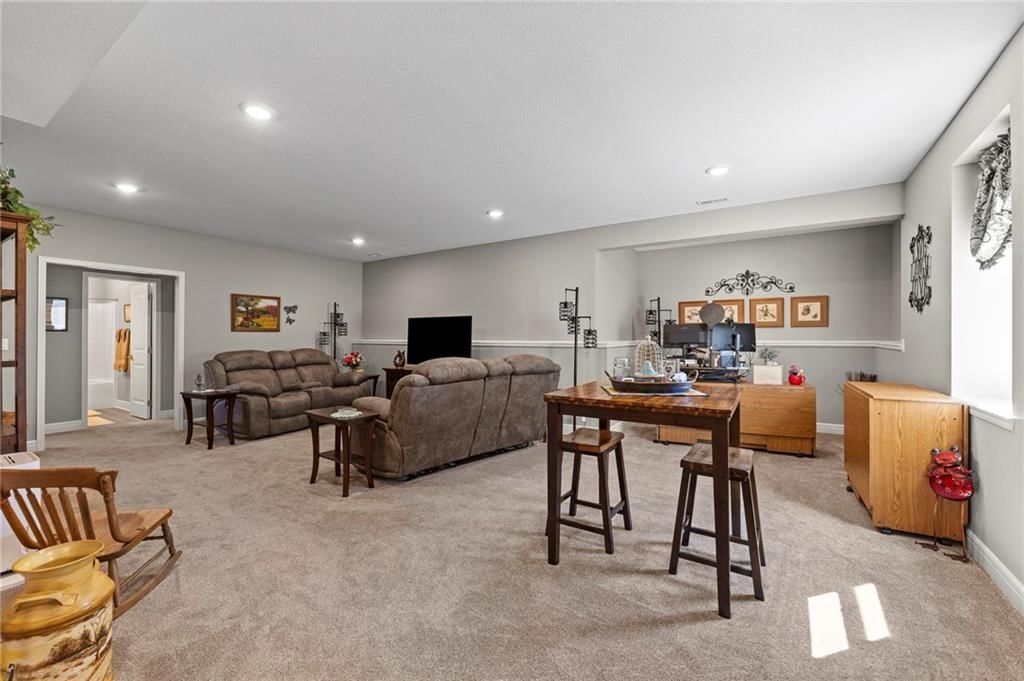 925 N Willow Court — photo 29