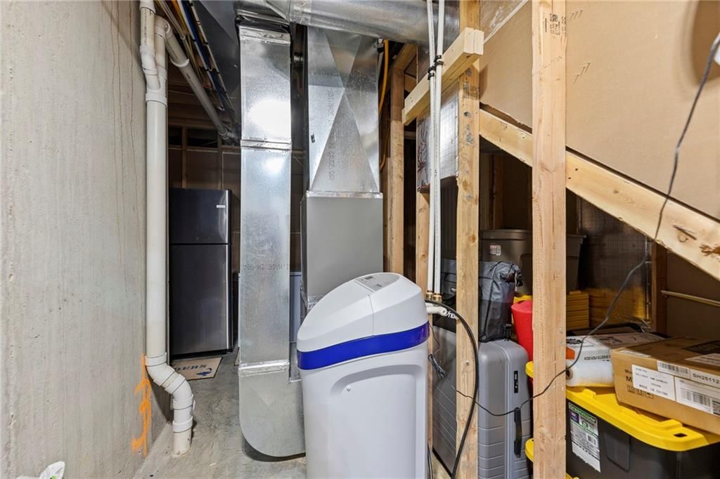 925 N Willow Court — photo 41