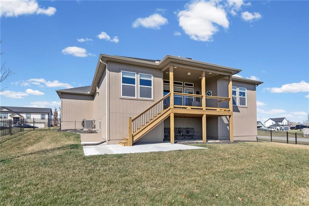 925 N Willow Court — photo 47