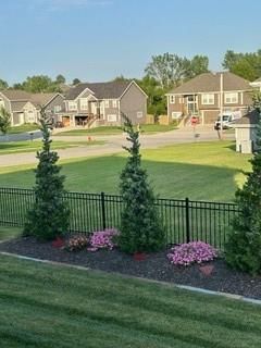 925 N Willow Court — photo 50